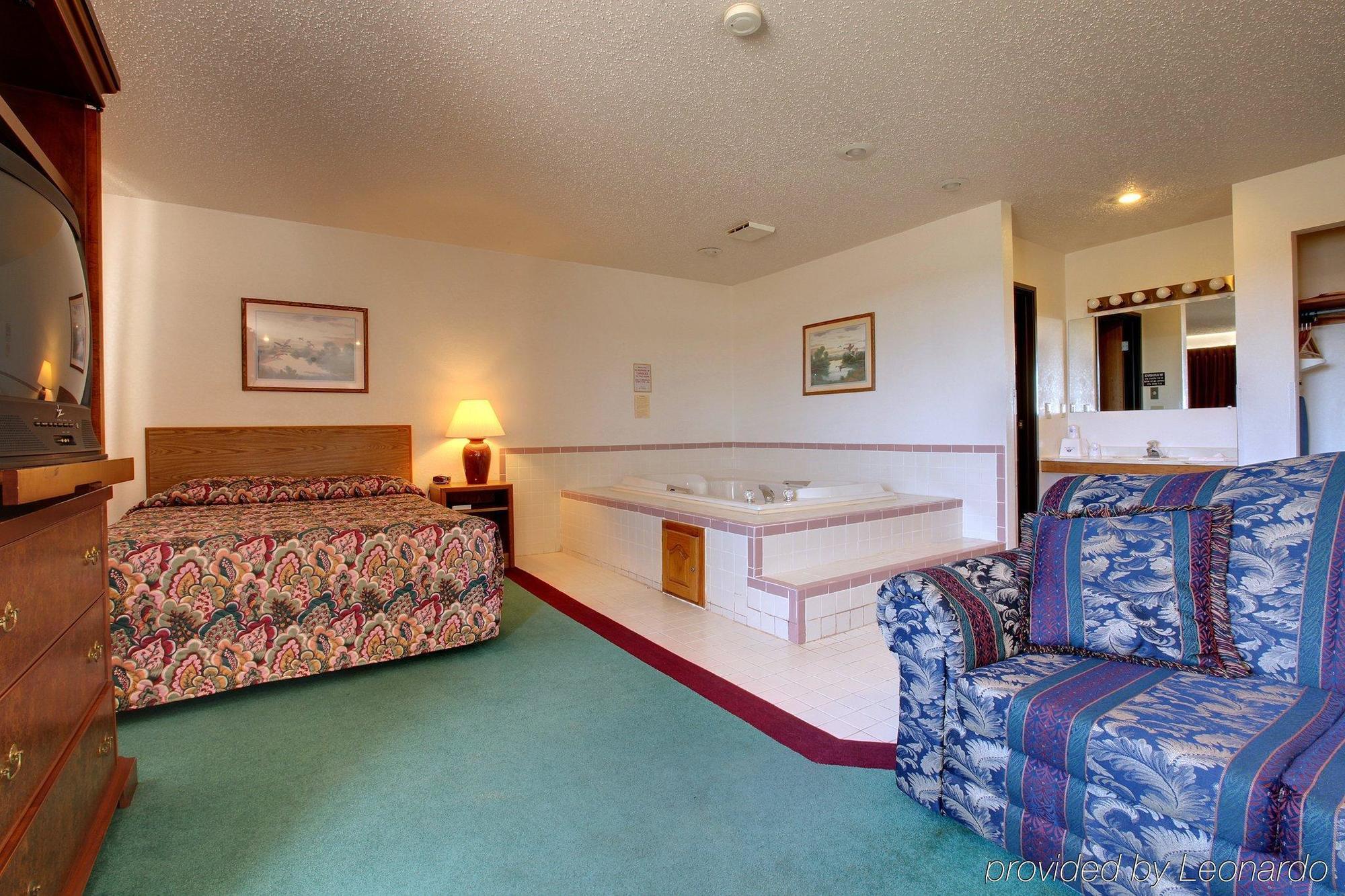 Americas Best Value Inn & Suites Cassville Roaring River Szoba fotó