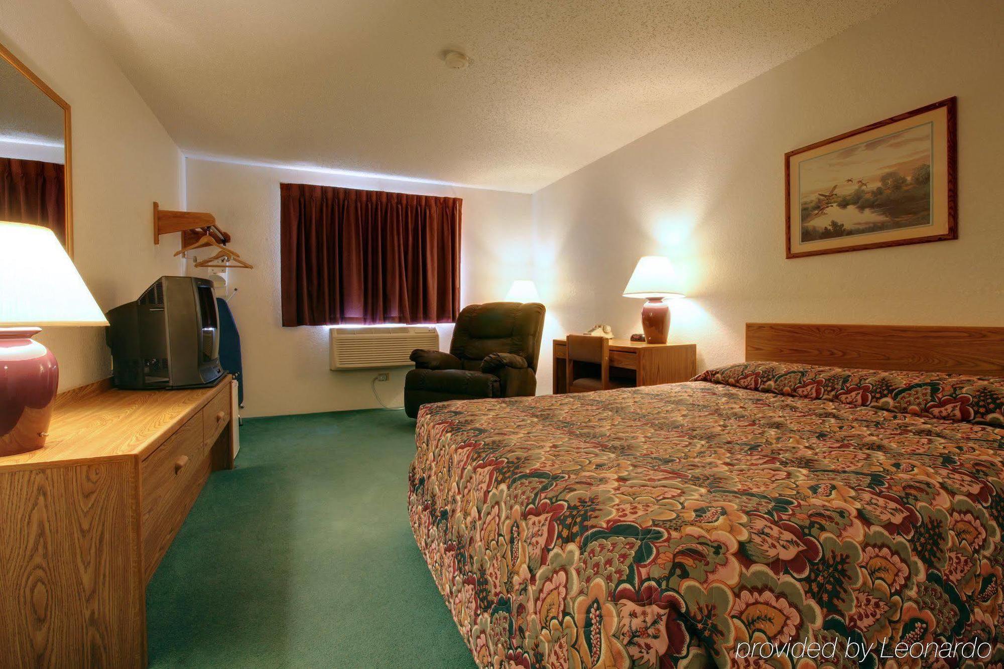 Americas Best Value Inn & Suites Cassville Roaring River Szoba fotó