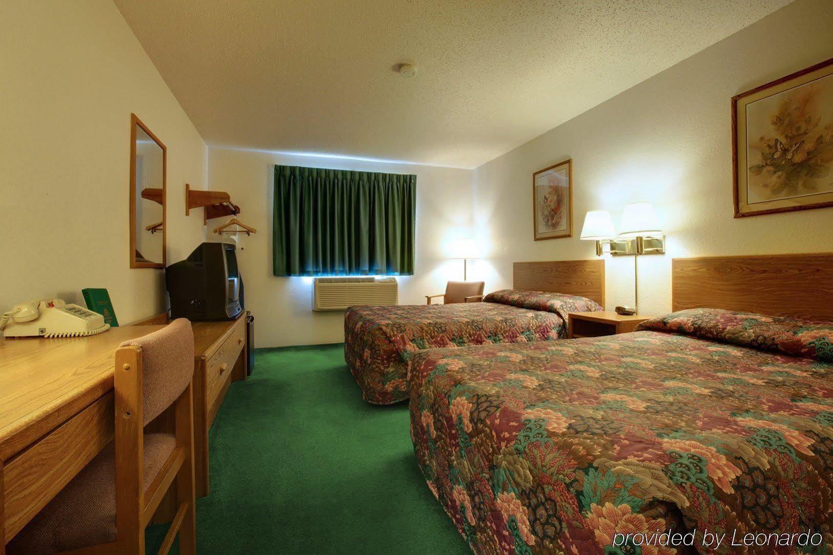 Americas Best Value Inn & Suites Cassville Roaring River Szoba fotó